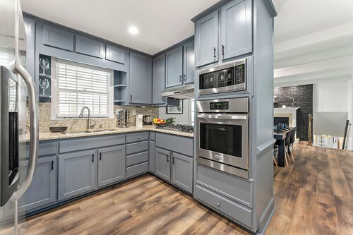 Exotic Spacious 5-bedroom house in  Atlanta