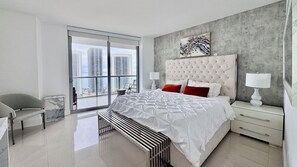 3 bedrooms, desk, travel crib, free WiFi