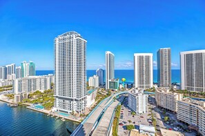 Exterior - Upscale 3-BR Condo in Beachwalk Resort, Miami Luxury (Hallandale Beach)