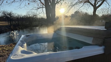 Bañera de hidromasaje exterior