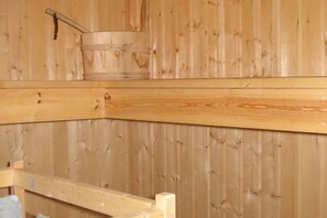 House | Sauna - Exklusives Skandinavisches Ferienhaus (Mirow)