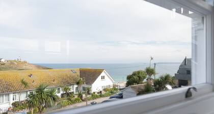 Birdbank Cottage - Two Bedroom Cottage, Sleeps 4