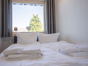 Apartamento | 2 quartos, individualmente mobiliados, roupa de cama