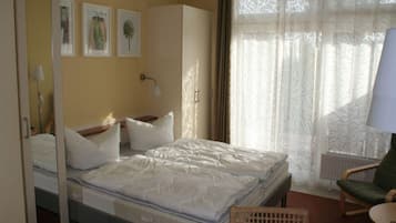 1 bedroom, individually furnished, bed sheets