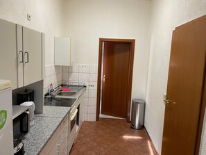 Apartment | Private kitchen | Electric kettle, toaster