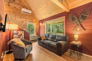 Smart TV, chimenea y futbolito 