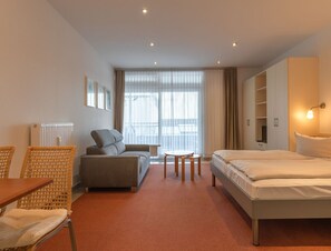 Apartment | Living room - Ferienwohnung im Aparthotel Seepanorama (Mirow)