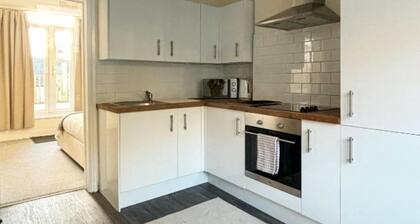 Cardiff/Penarth Home