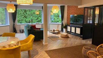 Apartment | Living room