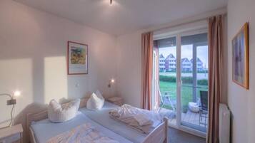 2 bedrooms, individually furnished, bed sheets