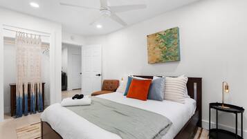 4 soverom, wi-fi (inkludert) og sengetøy