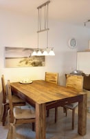 Apartment | Dining