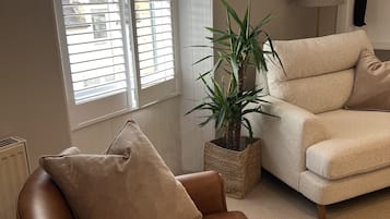 Habitación doble superior, baño en la habitación | Escritorio, espacio para trabajar con laptop y wifi gratis