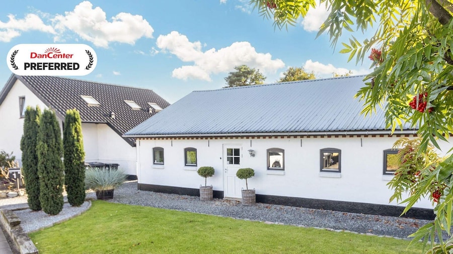 Charming Farmhouse Retreat - By Traum Ferienwohnungen