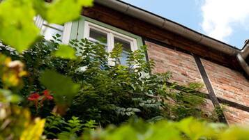 House | Bahagian luar