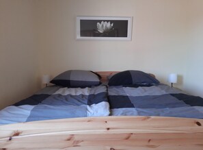 3 bedrooms, individually furnished