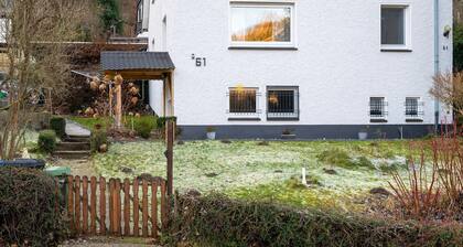 Cosy Holiday Home Yalet in Brilon-wald