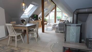 Apartment | Living room