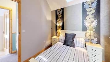 Cottage | 1 bedroom, bed sheets