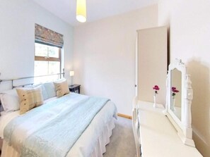 Cottage - Double Room Ensuite Near Hillsborough Palaces (Craigavon)