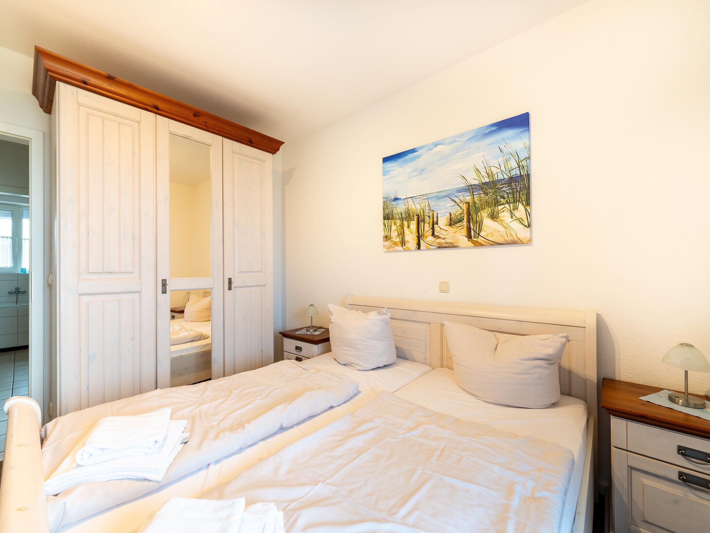 Apartment | 1 bedroom, individually furnished, bed sheets
