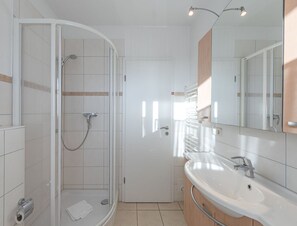 Apartment | Bathroom - Exklusives Appartement in Rechlin (Rechlin)