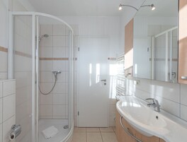 Apartment | Bathroom | Towels