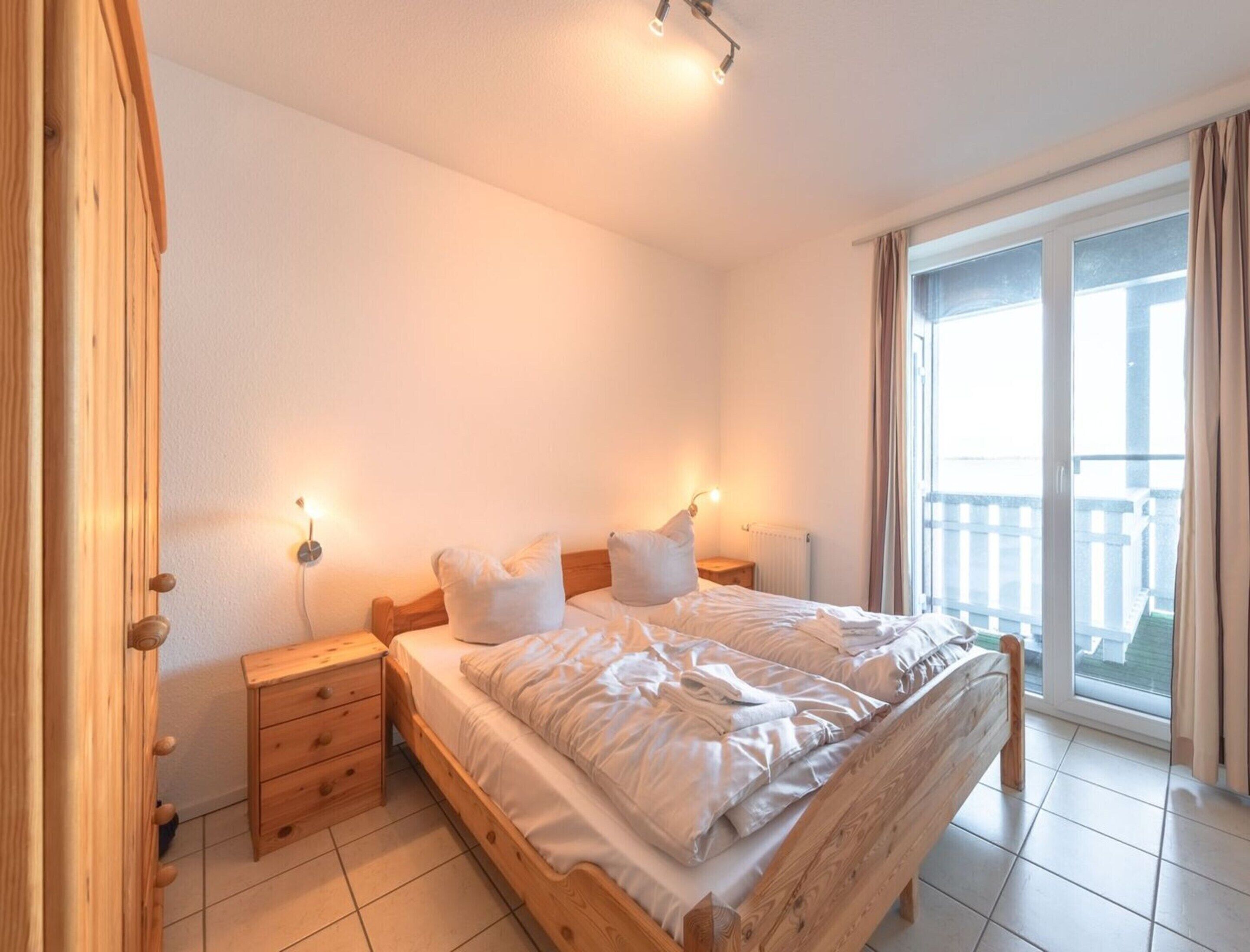 Apartment | 1 bedroom, individually furnished, bed sheets