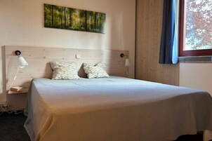 House | 3 bedrooms, individually furnished