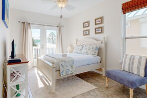 5 bedrooms, free WiFi, bed sheets