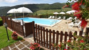 Unclassified image, 5 of 30, button - Spacious Cottage in Buti (Buti)