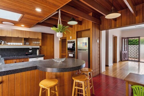 Classic Retro Home Steps from Sandy Bays Best