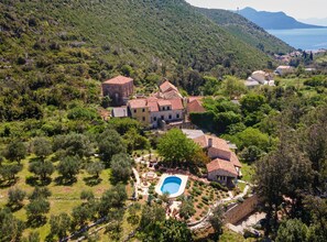 Exterior - Stone House Anfitrite - Two Bedroom Villa with Private Pool and Terrace (Trstenik)