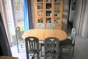 House | Dining