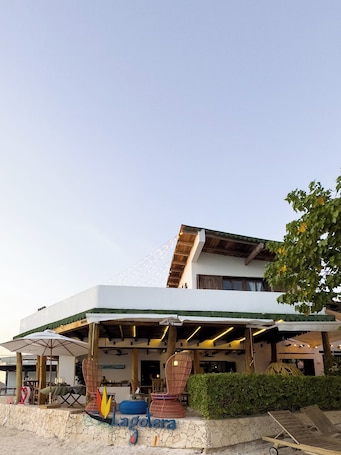 Exterior. La Gotera