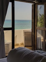 Deluxe Suite, Beach View | In-room safe, blackout drapes, WiFi (free)