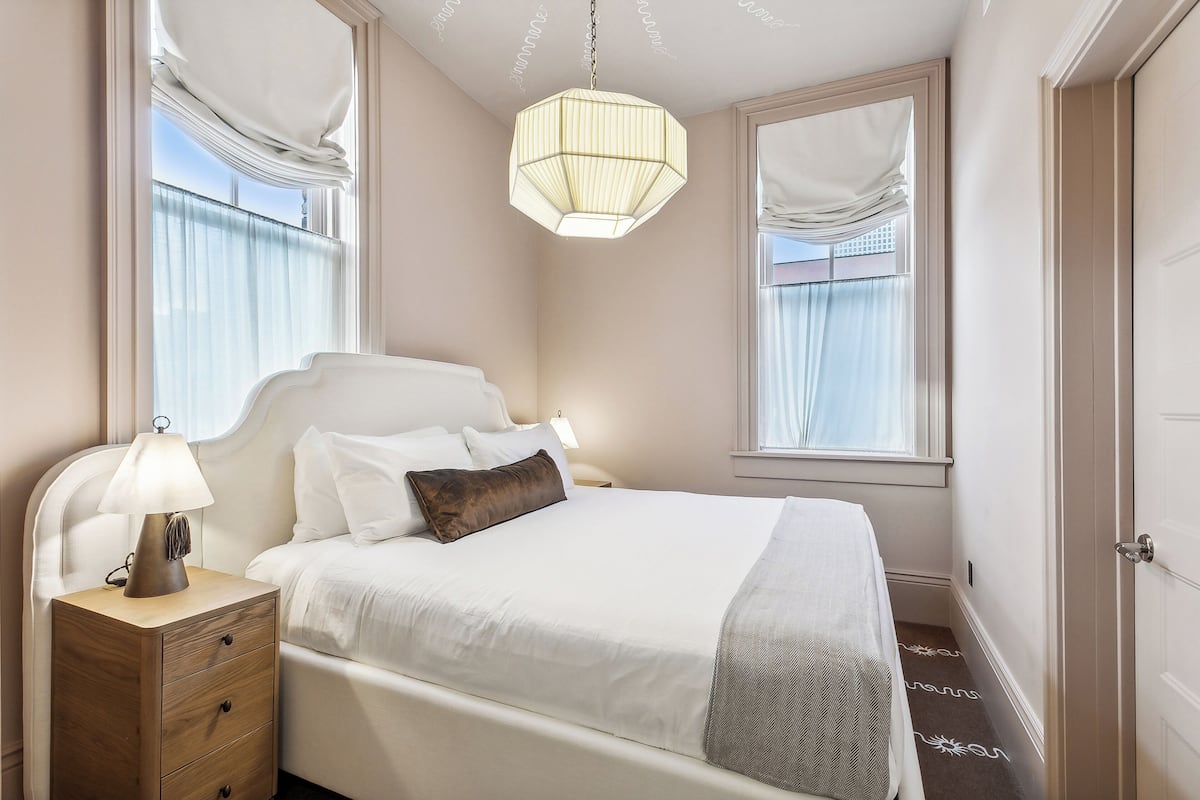 Premium Apartment | 4 bedrooms, individually decorated, individually furnished