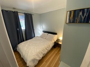 3 bedrooms, WiFi, bed sheets
