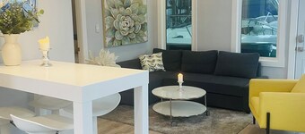 Floating retreat - unique & modern!  Mins from the seabus & downtown Vancouver!