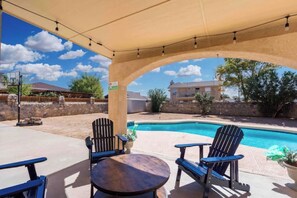 Outdoor pool - Air Hockey, Pool, Fireplace, Basketball, & more! (El Paso)
