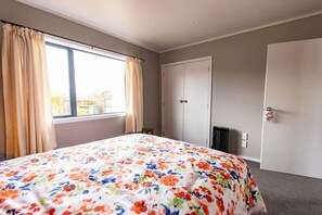 3 habitaciones, wifi gratis y ropa de cama 