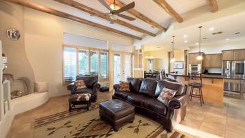 Smart TV, books, stereo