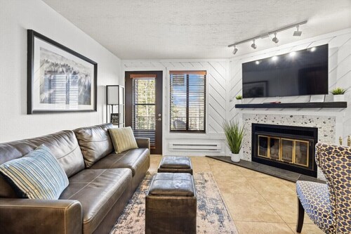 Charming Condo near Navajo Lift