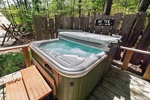 Bain à remous extérieur