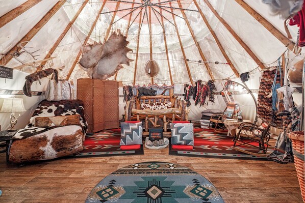 Interior - Lakota Luxury Tipi at Fox Pass Cabins with Private Hot Tub! (Hot Springs)