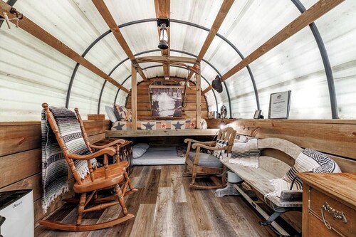 Prairie Palace Covered Wagon at Fox Pass Cabins