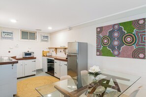 Dining - The Glenelg Downstairs Residence (2 persons) (Murwillumbah)