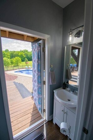 Interior - 25 Miles to Nashville-Pool, Fire-pit, Arcade Game (Springfield)