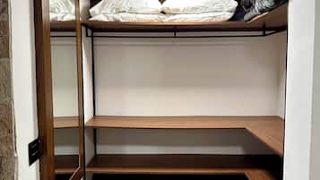 Luxury Suite, Jetted Tub | Desk, laptop workspace, blackout drapes, soundproofing