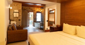 Suite | 1 bedroom, desk, laptop workspace, blackout drapes